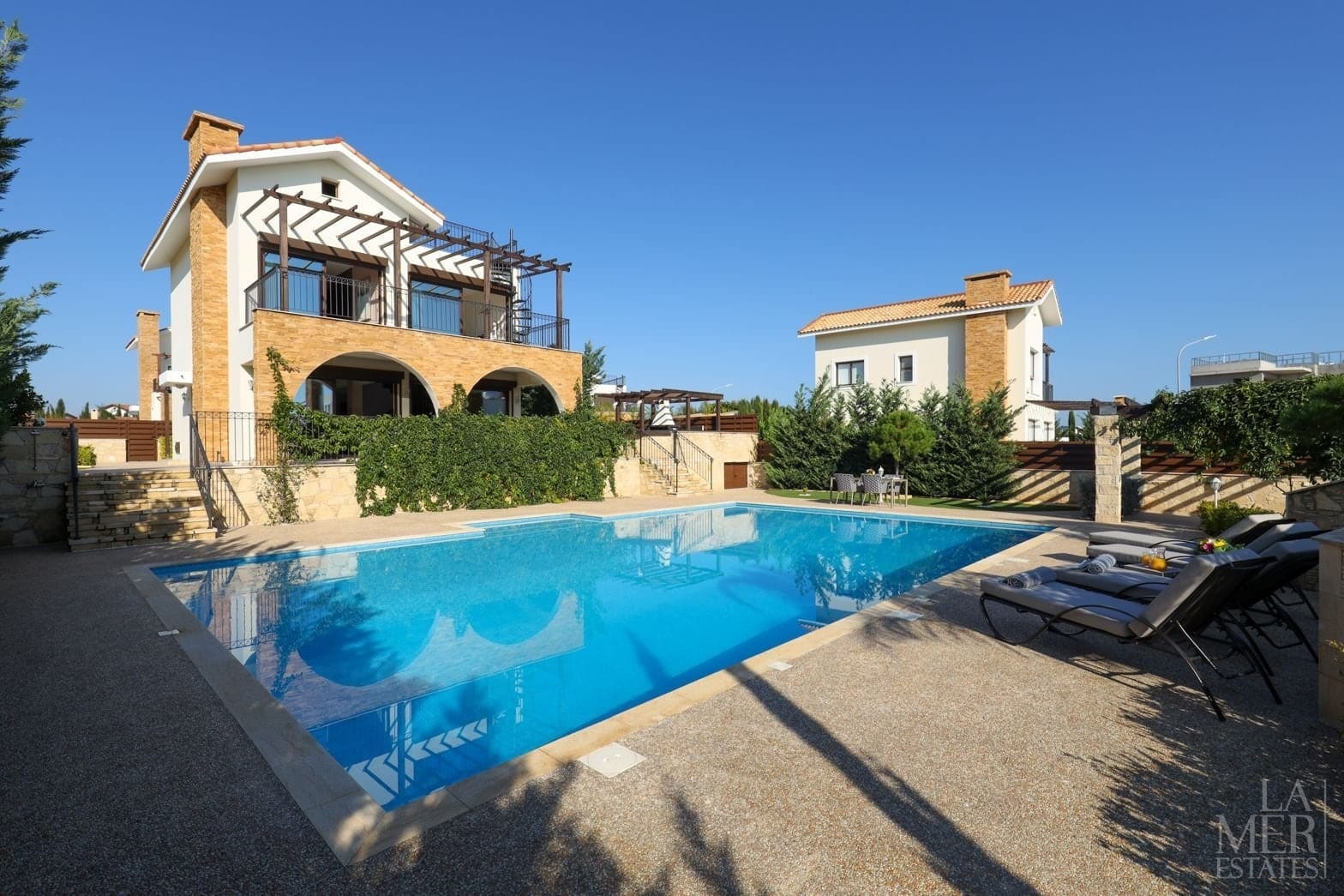 #1164 – Villa in Ayia Thekla for Sale