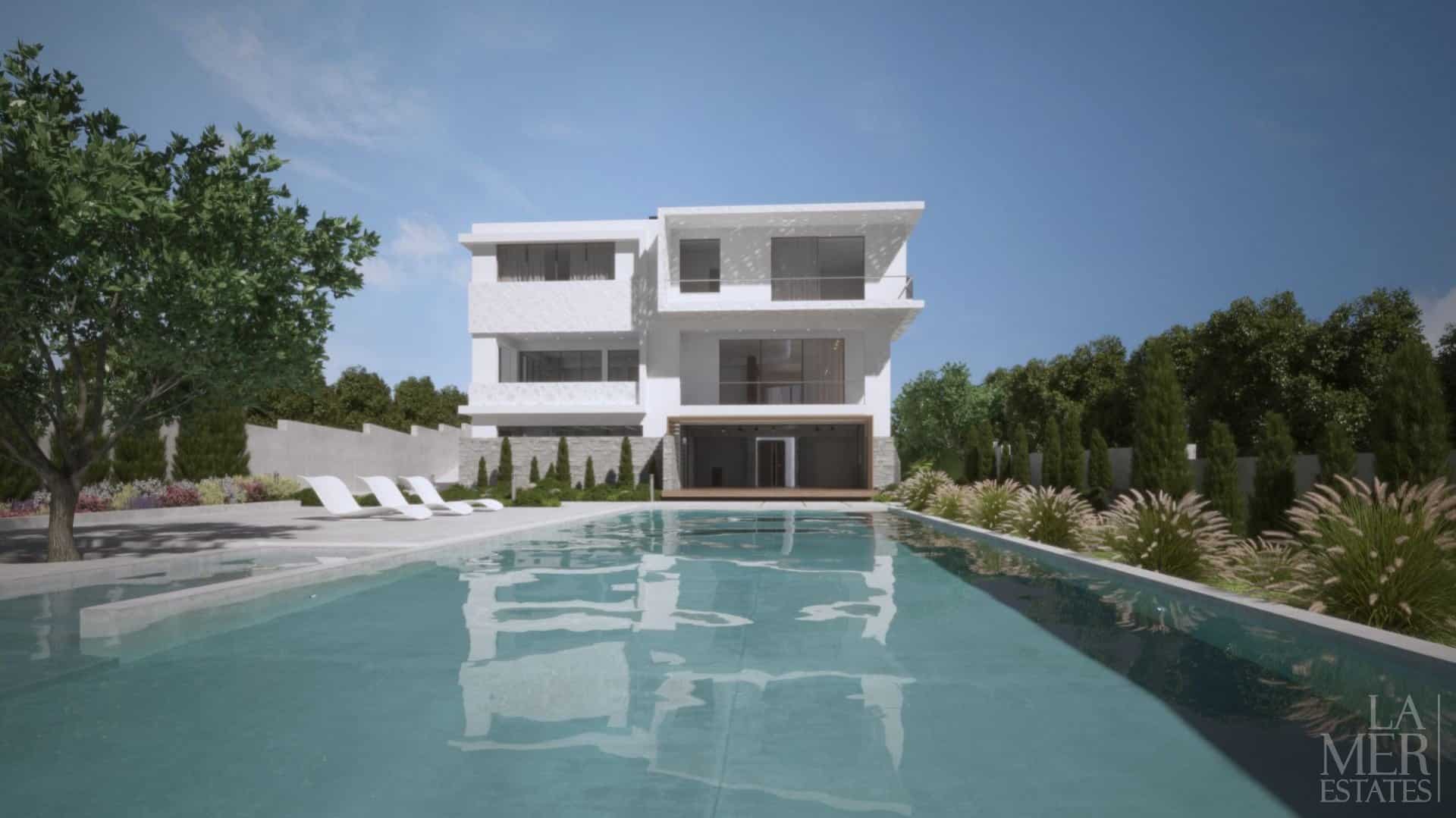 #2220 – Villa in Protaras Center for Sale